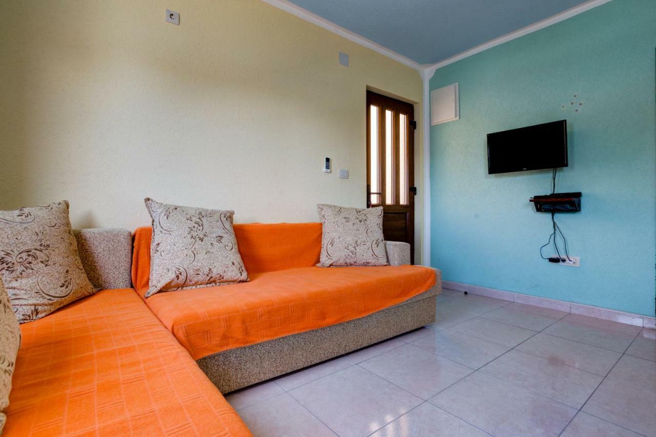טיווט Romeo And Juliet Apartments מראה חיצוני תמונה